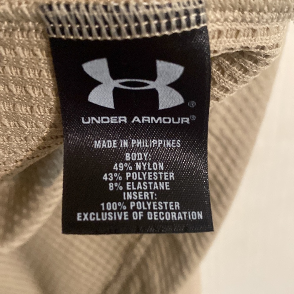 Under Armour Pull Over - image 5